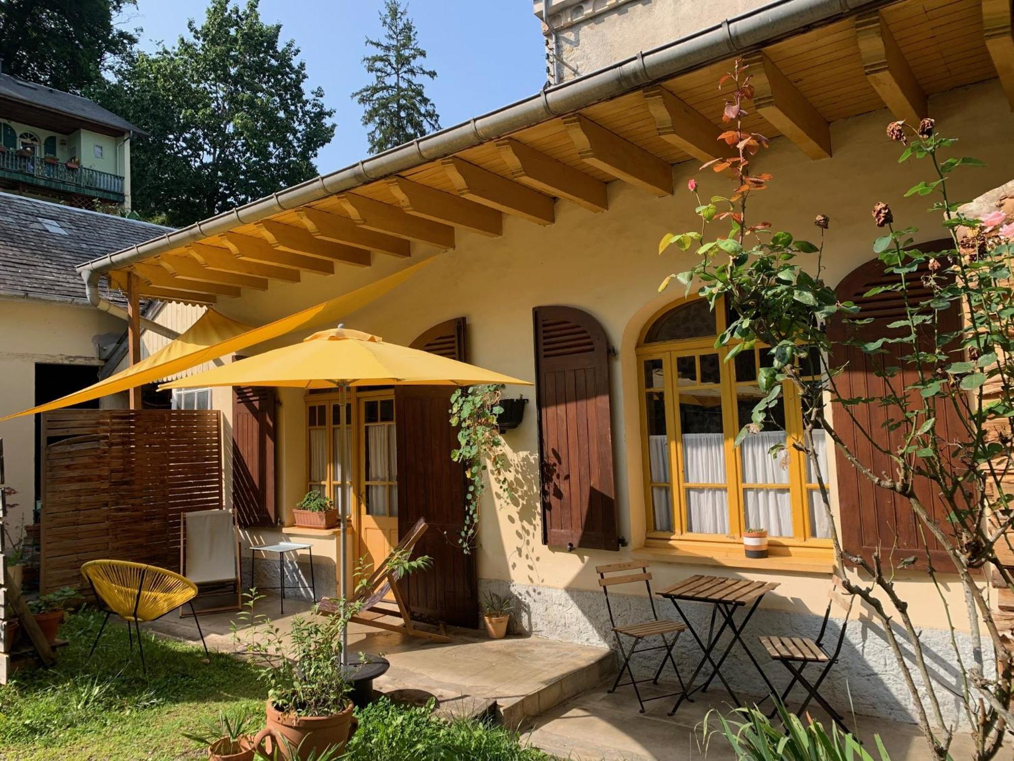 Charmant Appartement Sur Cour, Le Berlingott Bagnères-de-Bigorre المظهر الخارجي الصورة